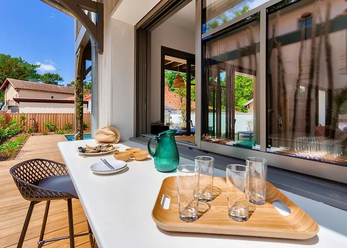 Spacieuse Sous Les Pins & Piscine Andernos-les-Bains